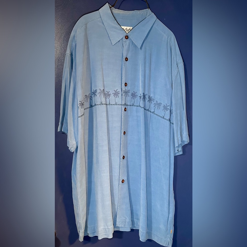 Men’s XXL Quiksilver “Silver Edition” casual shirt